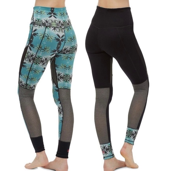 Sweaty Betty Reversible Palm Tree Leggings - Size XS - Picture 1 of 9